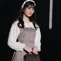日向坂46小坂菜緒「マイナビ TGC 2022 A/W」amr.
