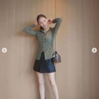 大政絢、ヘソチラ見せ＆ミニスカ美脚　秋コーデに「美しい」