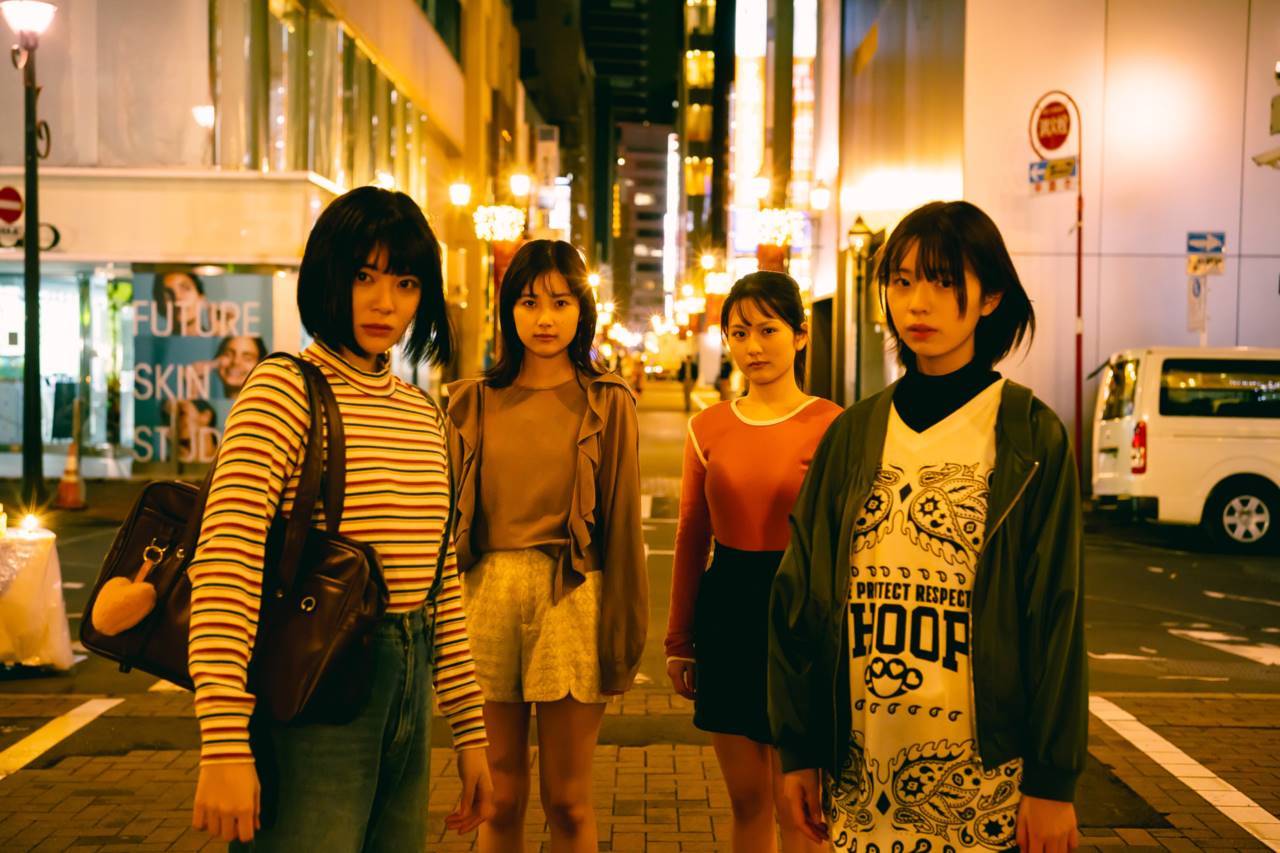 超能力に目覚めた女子高生たち、映画『メイヘムガールズ』特報映像