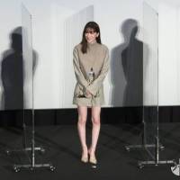 永野芽郁、すらり美脚で舞台挨拶　主演作封切に寂しさも