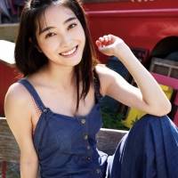 17歳・福田ルミカ、初写真集の表紙決定