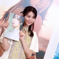 櫻坂46小林由依、写真集『意外性』取材会