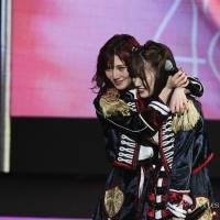 貴公子・岡田奈々、イケメン全開