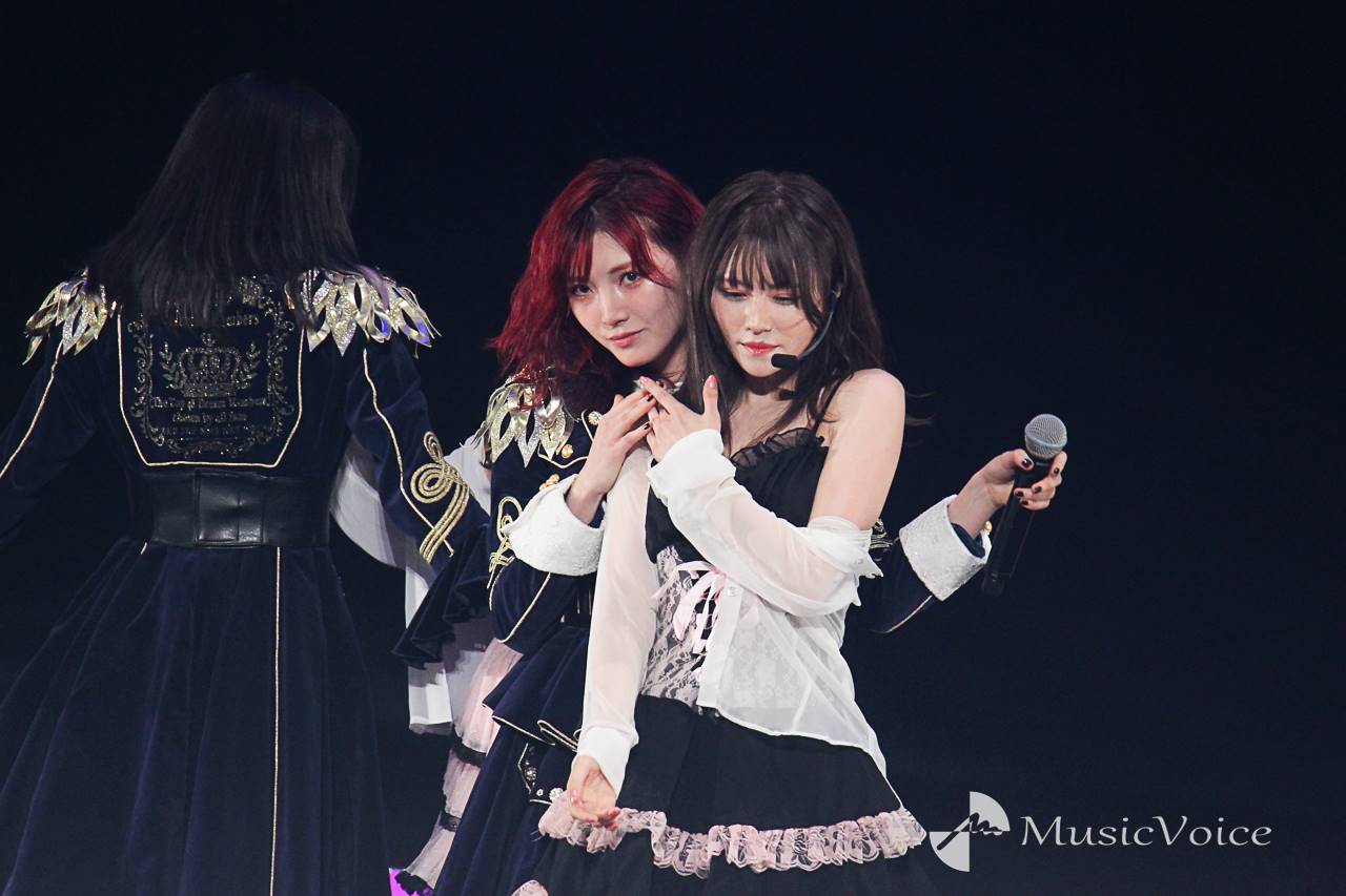 貴公子・岡田奈々、イケメン全開　姫たちを虜に