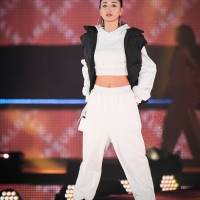 池田美優「GirlsAward 2022 A/W」CALNAMUR