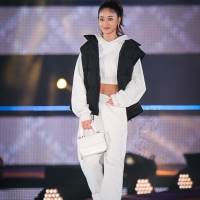 池田美優「GirlsAward 2022 A/W」CALNAMUR