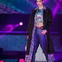 トラウデン直美「GirlsAward 2022 A/W」Top of The Hill