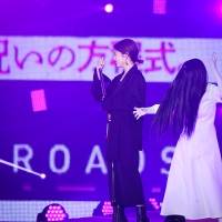 小芝風花＆川村壱馬「GirlsAward 2022 A/W」貞子DX
