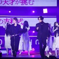 小芝風花＆川村壱馬「GirlsAward 2022 A/W」貞子DX