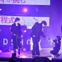 小芝風花＆川村壱馬「GirlsAward 2022 A/W」貞子DX