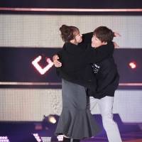 辻希美＆杉浦太陽「GirlsAward 2022 A/W」Ange Charme
