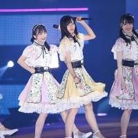 STU48、ガルアワで「花は誰のもの？」披露