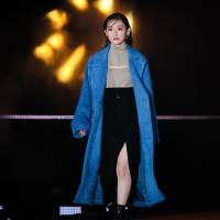 生駒里奈「GirlsAward 2022 A/W」MURUA