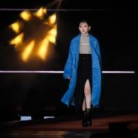 生駒里奈「GirlsAward 2022 A/W」MURUA