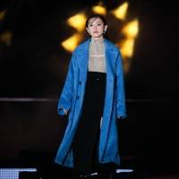 生駒里奈「GirlsAward 2022 A/W」MURUA