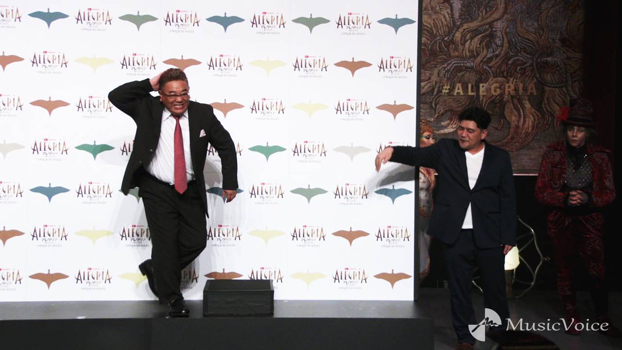 サンドウィッチマン、ハプニングを笑いに変える　さすがの対応力