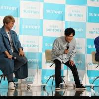 稲垣吾郎、草なぎ剛、香取慎吾「みんなのボトルを、みらいへ！」記者発表会