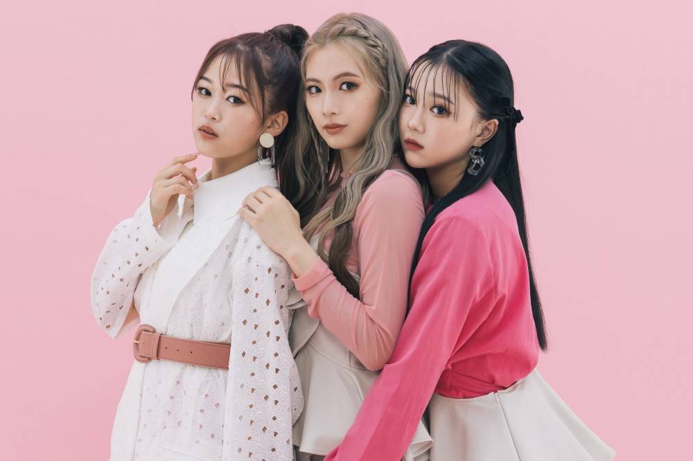 iScream、1stアルバム「i」Special Editionリリース決定