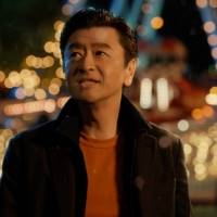 桑田佳祐、ベスト・アルバムジャケ写公開＆書き下ろしの新曲詳細発表