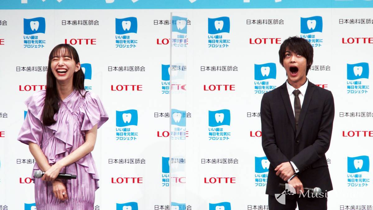 神尾楓珠＆井桁弘恵、口腔体操を実践「よりいい笑顔が作れそう」