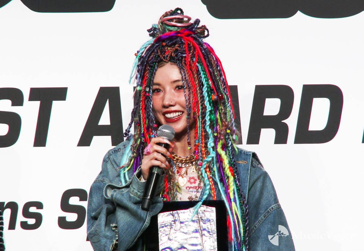 仲里依紗、のろけ全開　夫・中尾明慶に「かわいい？」　付き合い始めた頃も明かす