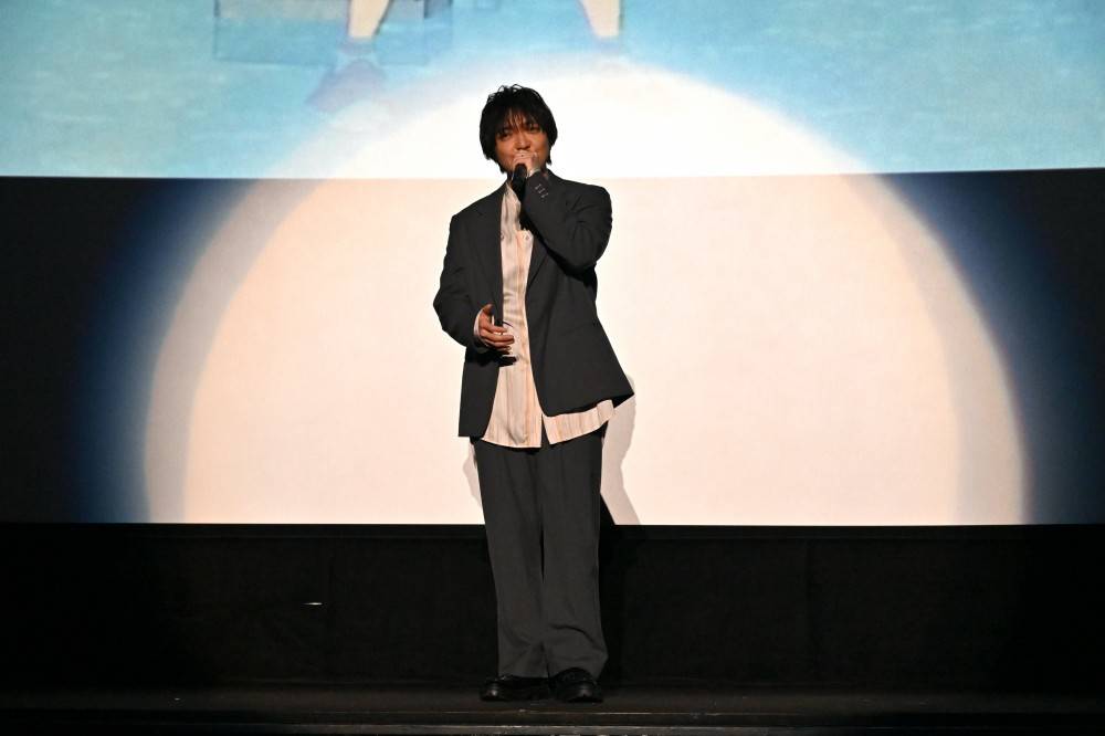三浦大知「本当に泣きそう」感激のあまりに崩れ落ちる