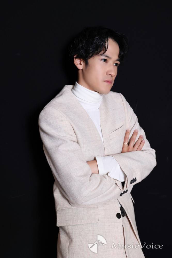 村上順一