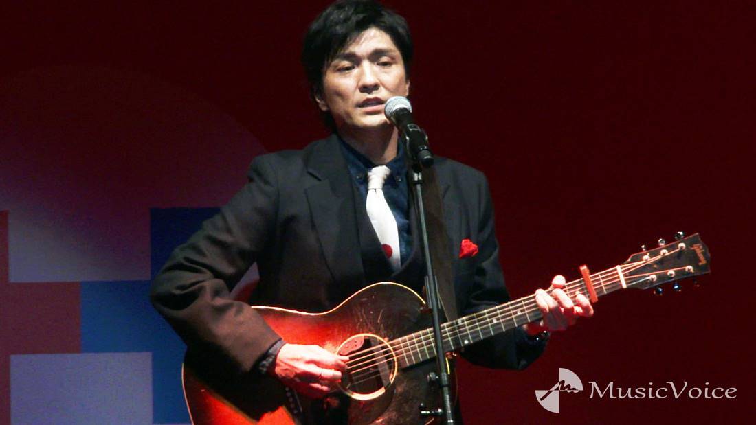 森山直太朗、圧巻の歌声にトップアスリートも感動　授賞式で「花」「さくら」を熱唱