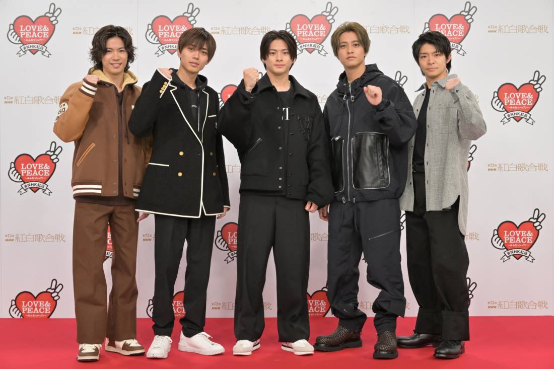 King ＆ Prince、らしさ全開の会見　神宮寺は初告白「実は…黄金の眉毛」：紅白リハ
