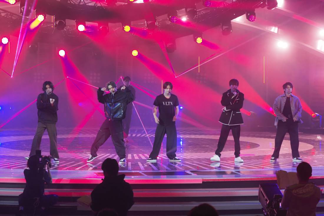 King ＆ Prince、５人でのラスト紅白　リハから全力「迫力を」：紅白リハ