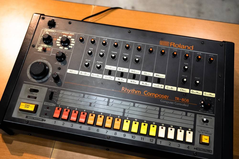 「星野源のおんがくこうろん」 シーズン２最終回はリズムマシン「TR-808」を特集