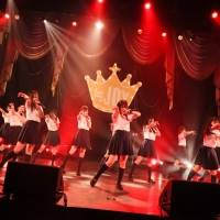 ≒JOY、オリジナル曲とカバー曲を合わせ、全19曲を全力パフォーマンス