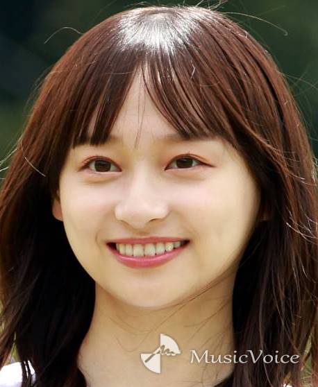 日向坂46影山優佳、完全オフ　家族とカラオケ楽しむ姿を公開