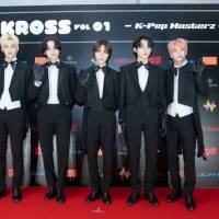 TOMORROW X TOGETHER（TXT）『KROSS vol.1-kpop masterz-』