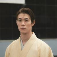 宮沢氷魚の初写真集「Next Journey」