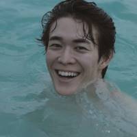 宮沢氷魚の初写真集「Next Journey」