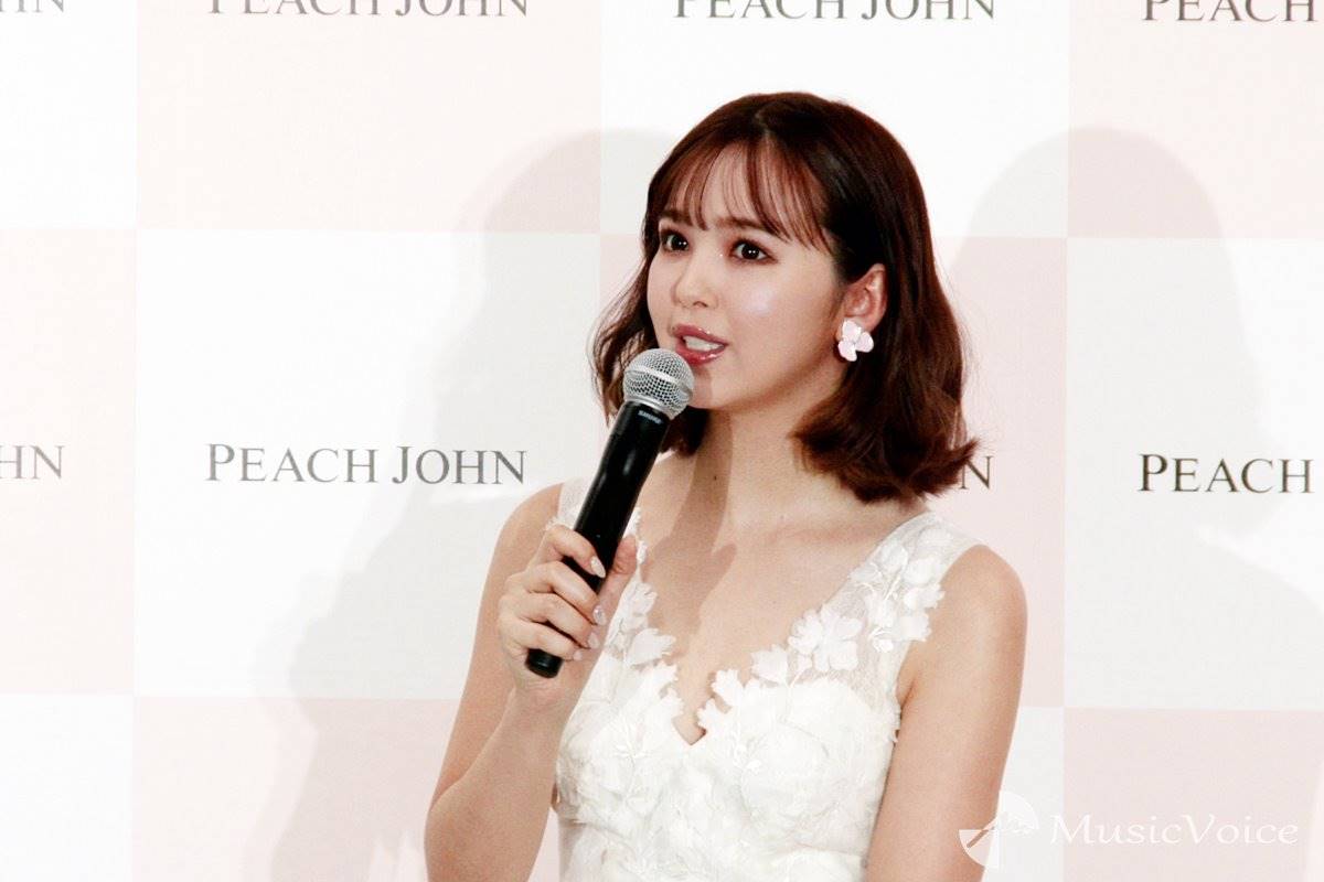 藤田ニコル、初めて付けたブラは「何色だっけな？」