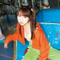 石田亜佑美、写真集「Are you Ready me」