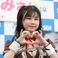 「フェチ天使」くりえみ、写真集こだわりは「体のライン」