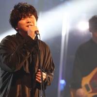 秦基博、小泉今日子＆THE BOOMの名曲をカバー