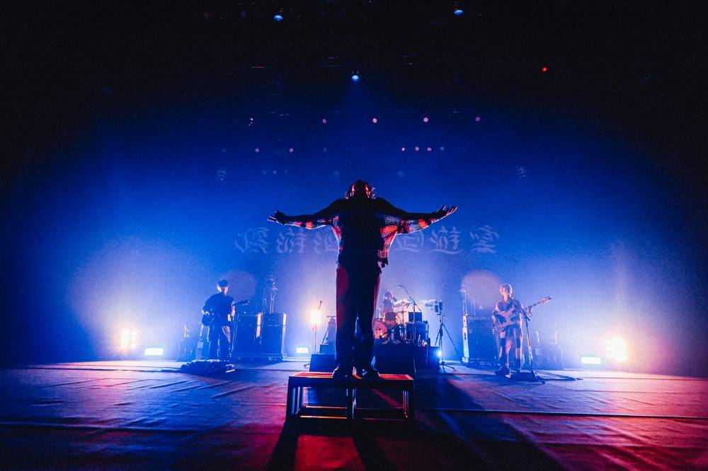フレデリック「俺たちの音楽とあなたは、一生離れることができないんです」３年ぶりの歓声と響き合った夜