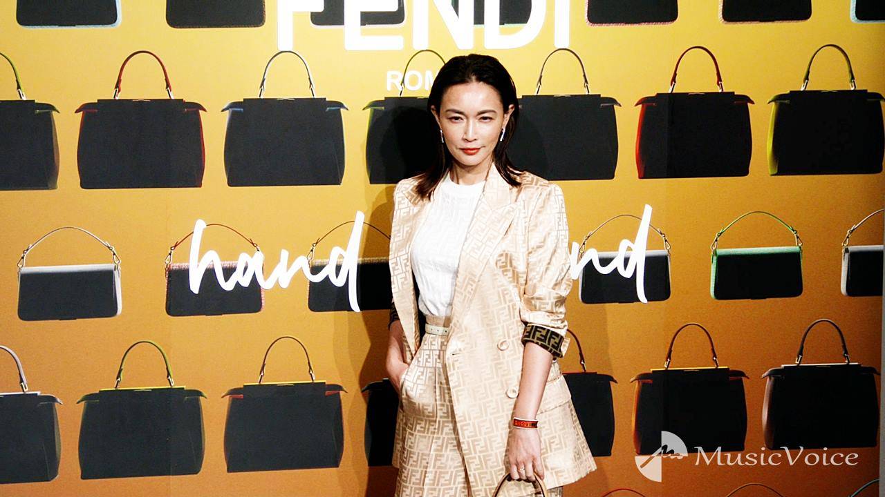 長谷川京子、煌びやか　ゴールドのセットアップ「クラスが上がった気分」