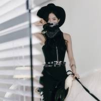 LE SSERAFIM、DUSTY AMBERバージョンのコンセプトフォトを公開