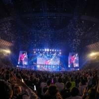 UVERworld、“VSシリーズ”横浜アリーナでBiSH、ヒゲダン小笹大輔と共演