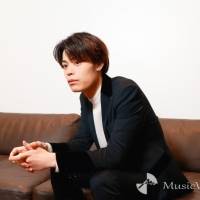 竹内唯人「できることから頑張りたい」気鋭の新世代シンガーに迫る