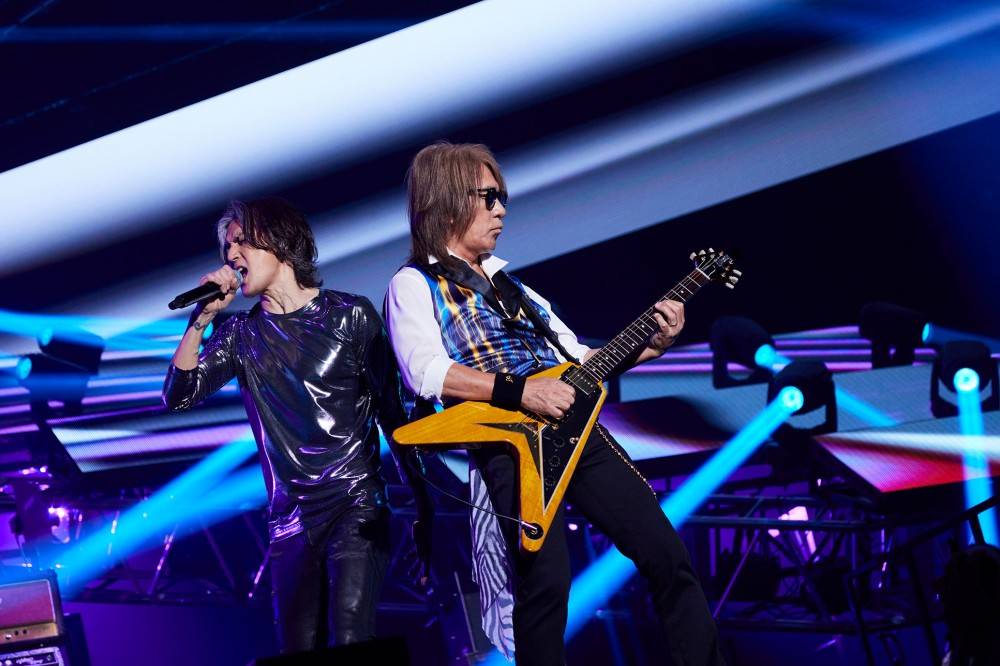 B’z、DVD＆Blu-ray「B’z LIVE-GYM 2022 -Highway X-」発売決定　渾身のツアーファイナル全曲完全収録