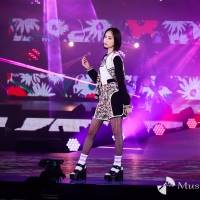 髙橋ひかる：Rakuten GirlsAward 2023 S/S