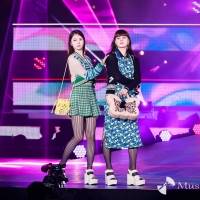 NiziU・AYAKA＆NINA：Rakuten GirlsAward 2023 S/S