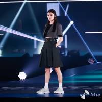 鈴木ゆうか：Rakuten GirlsAward 2023 S/S