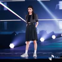 鈴木ゆうか：Rakuten GirlsAward 2023 S/S